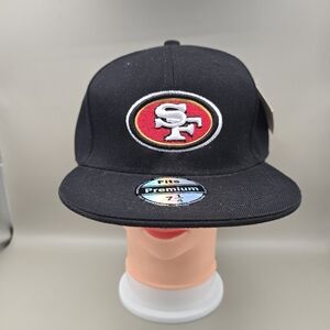 Premium Fits Professional Style San Francisco 49ers Black Fitted Hat Size 7 1/4